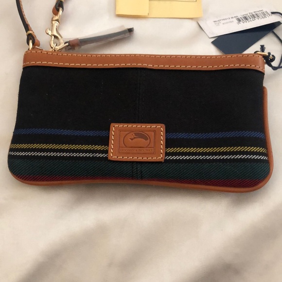 Dooney & Bourke Black Tartan & Brown Leather Trim ZA Wristlet NWT - Picture 6 of 16
